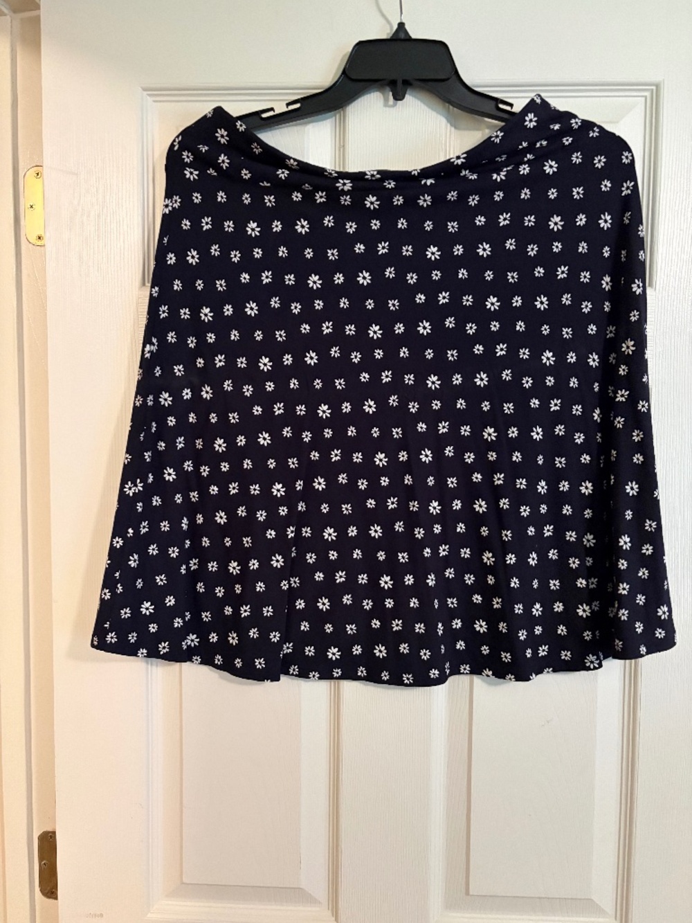 Knit swing skirt